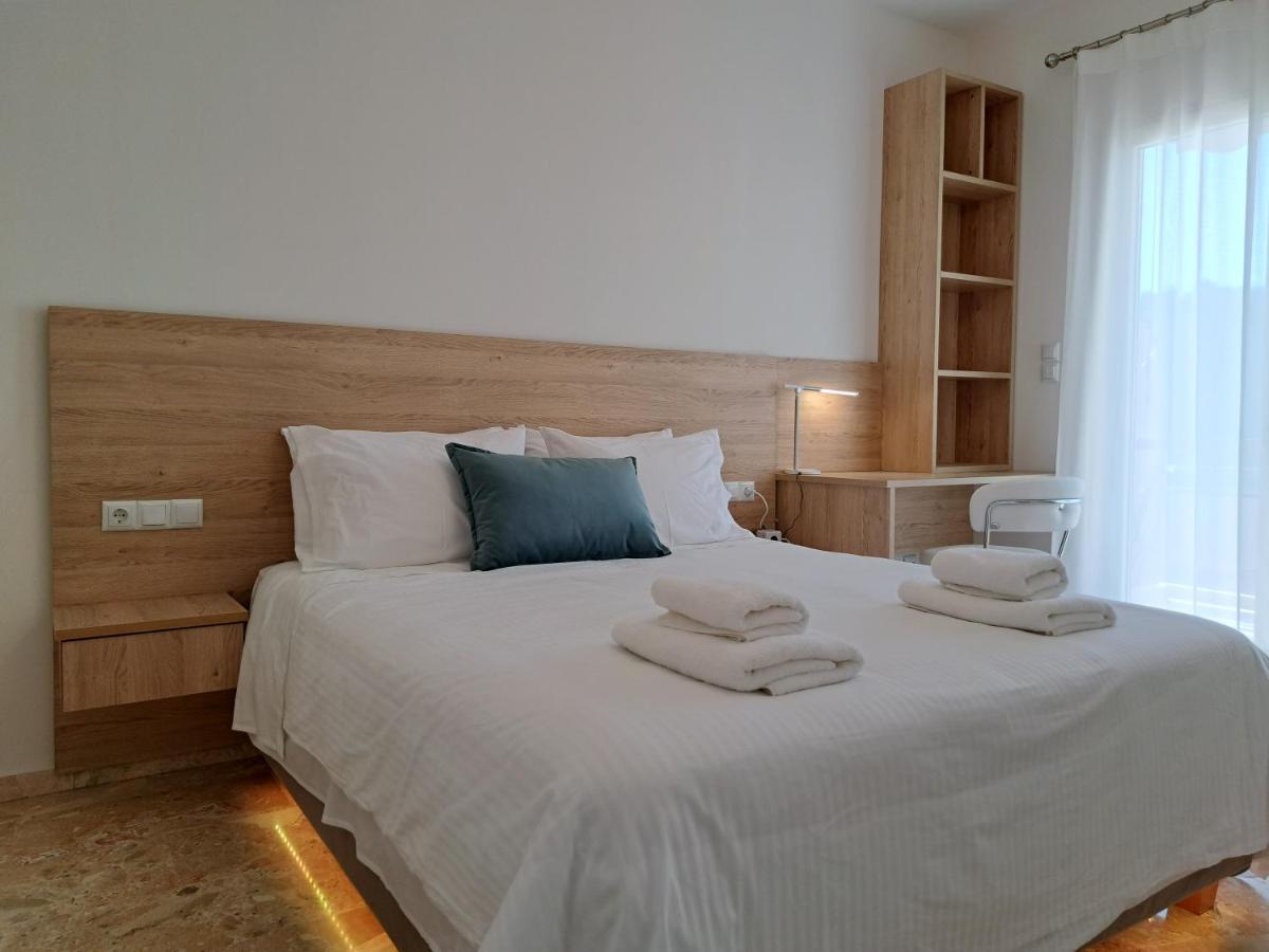 Luxury Suite Patras Eksteriør billede